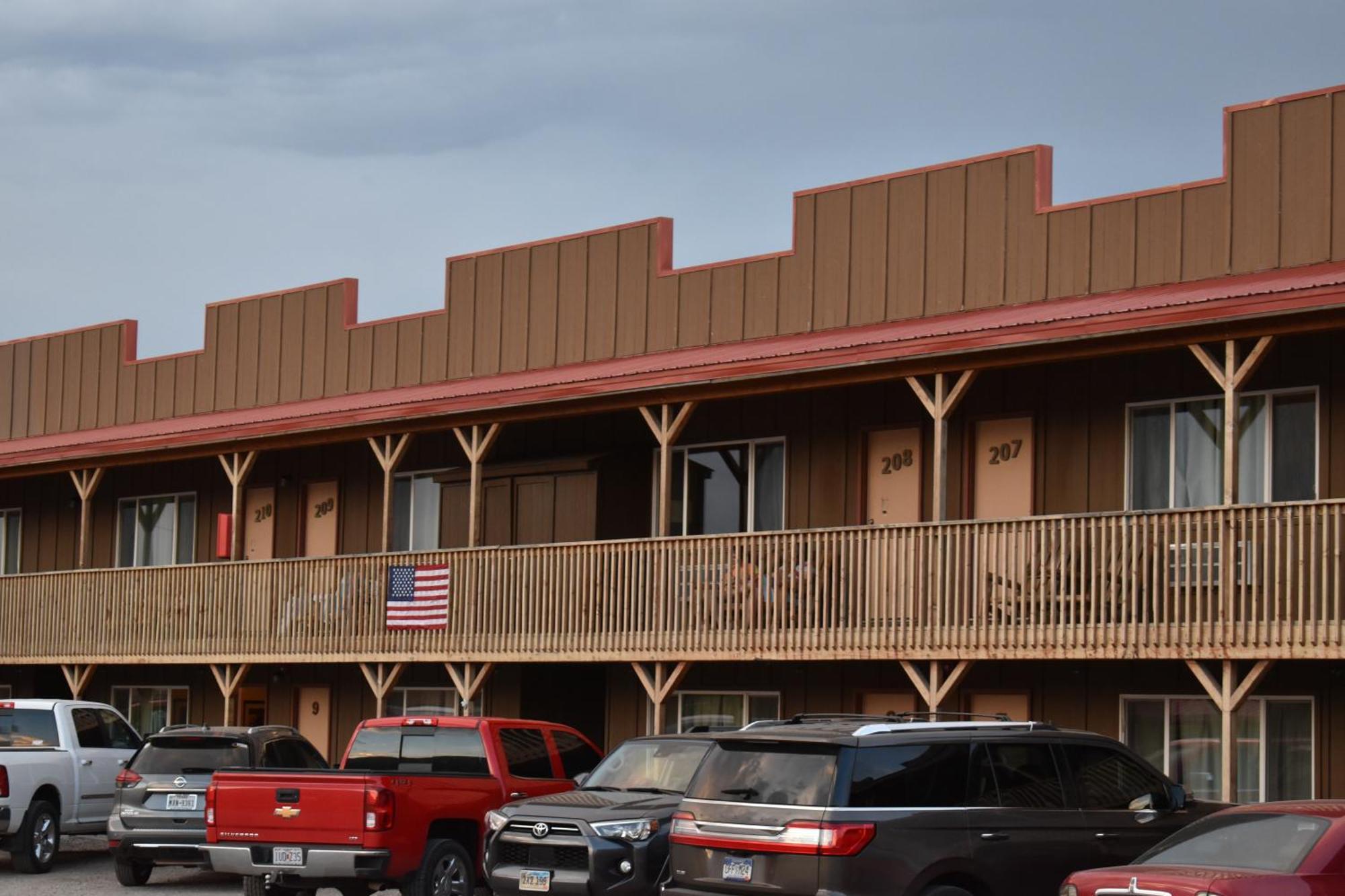 Big Bear Motel Cody Exterior photo